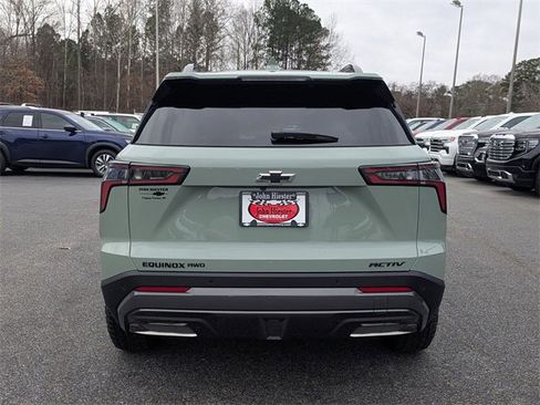 New 2026 Chevrolet Equinox ACTIV w/ Convenience Package III image 3