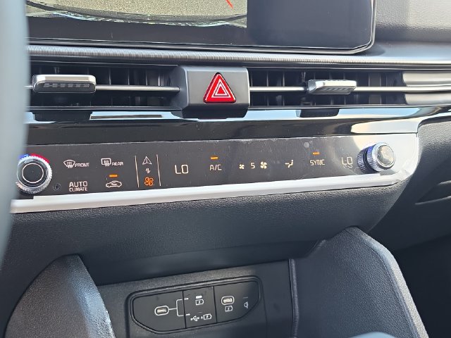 New 2027 Kia Sportage SX FWD image 23