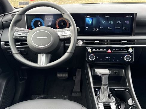 New 2026 Hyundai Tucson XRT image 2