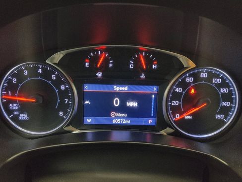 Used 2022 GMC Terrain SLT w/ Infotainment Package II FWD image 23