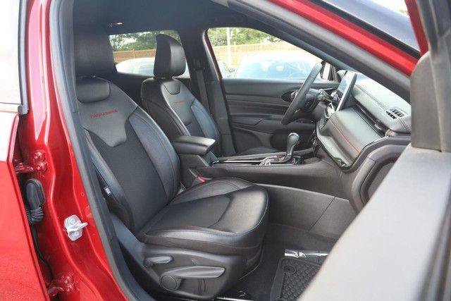 Used 2025 Jeep Compass Trailhawk AWD/4WD image 24
