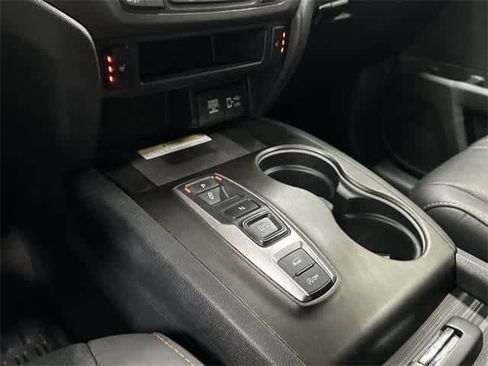 Certified 2023 Honda Passport TrailSport image 25
