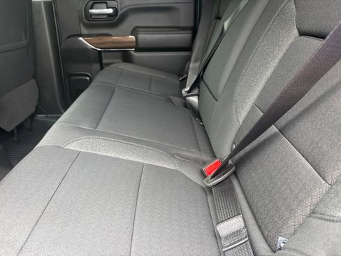 Used 2022 Chevrolet Silverado 1500 LT Trail Boss w/ Safety Package AWD/4WD image 29