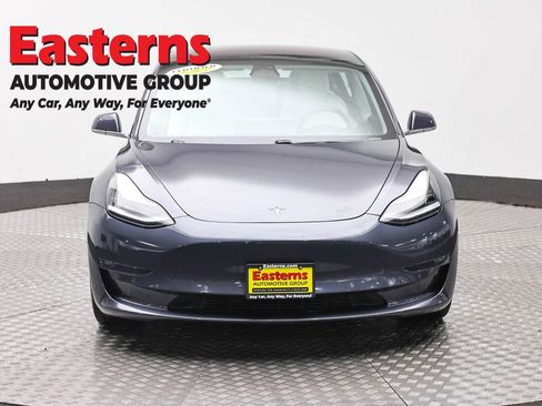 Used 2018 Tesla Model 3 Performance AWD/4WD image 2