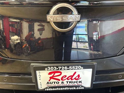 Used 2024 Nissan Ariya FWD image 56
