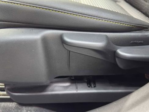 Used 2024 Chevrolet Trax LT w/ Driver Confidence Package image 21