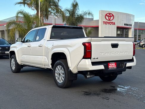 New 2025 Toyota Tacoma SR5 image 11