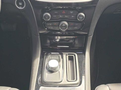 Used 2023 Chrysler 300 S w/ Comfort Group RWD image 13