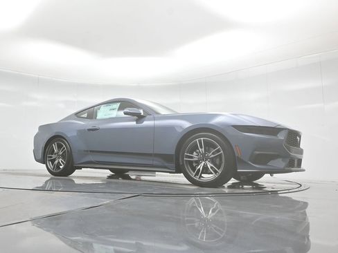 New 2025 Ford Mustang Coupe image 42