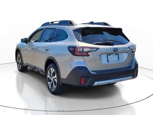 Used 2020 Subaru Outback Limited AWD/4WD image 4
