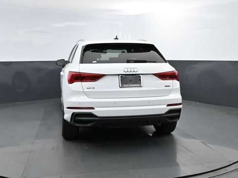 Used 2025 Audi Q3 2.0T Premium w/ Convenience Package AWD/4WD image 24