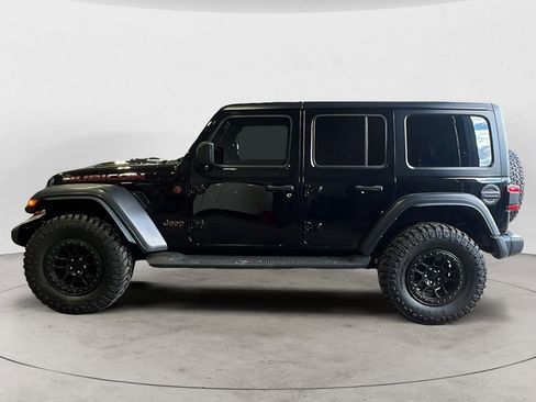 Used 2022 Jeep Wrangler Unlimited Rubicon w/ LED Lighting Group AWD/4WD image 3