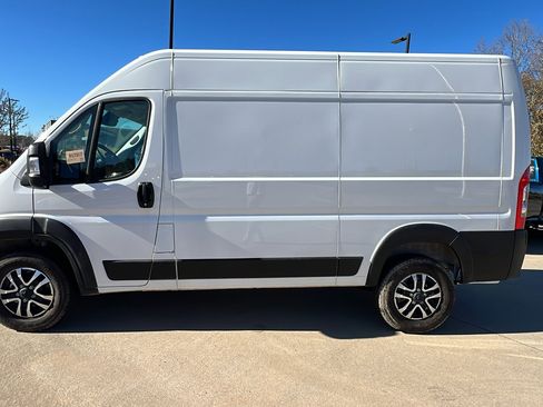 Used 2025 RAM ProMaster 1500 w/ Quick Order Package 22G SLT image 11