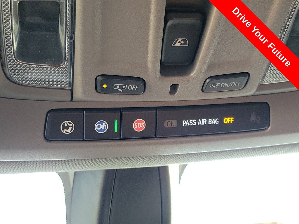 Used 2019 Chevrolet Silverado 1500 RST w/ All-Star Edition AWD/4WD image 18