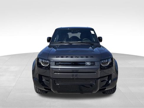 New 2026 Land Rover Defender 130 X-Dynamic SE AWD/4WD image 4