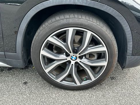 Used 2019 BMW X1 xDrive28i w/ Convenience Package AWD/4WD image 12