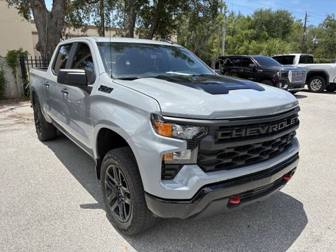 Used 2025 Chevrolet Silverado 1500 Custom Trail Boss w/ LPO, Dark Essentials Package AWD/4WD image 1