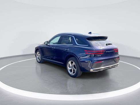 Used 2026 Genesis GV70 2.5T Select image 6