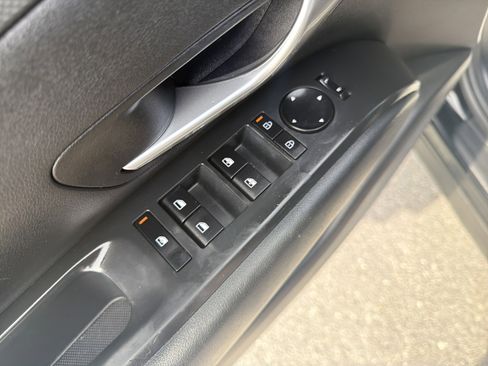 Used 2025 Hyundai Tucson SEL image 16