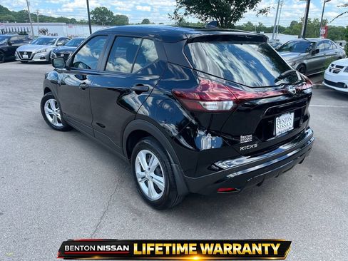 Certified 2025 Nissan Kicks Play S FWD image 6