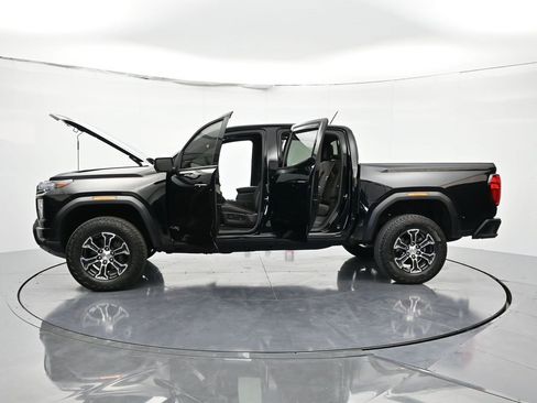 Used 2024 GMC Canyon AT4 w/ Technology Package image 46