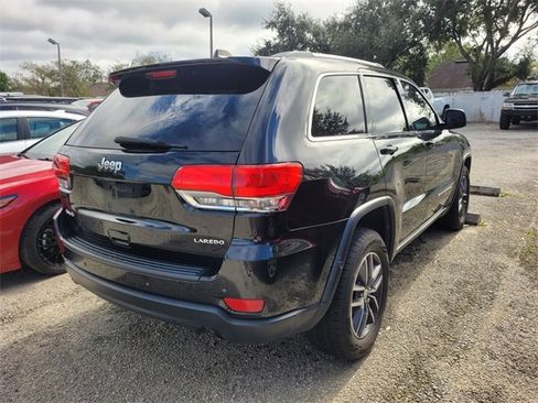 Used 2018 Jeep Grand Cherokee Laredo image 7