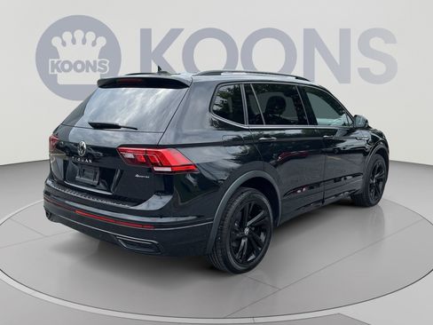 Used 2023 Volkswagen Tiguan SE R-Line AWD/4WD image 7