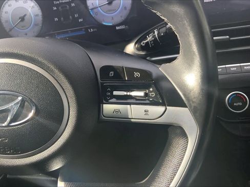 Used 2023 Hyundai Elantra SEL w/ Convenience Package FWD image 25