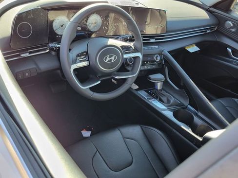 New 2026 Hyundai Elantra Limited image 3