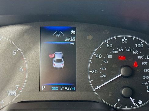 Used 2024 Toyota Corolla LE FWD image 15