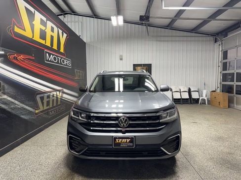 Used 2021 Volkswagen Atlas SEL Premium AWD/4WD image 32