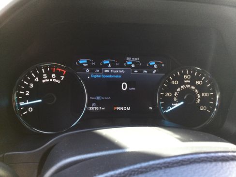 Used 2019 Ford F150 Platinum w/ Technology Package AWD/4WD image 24