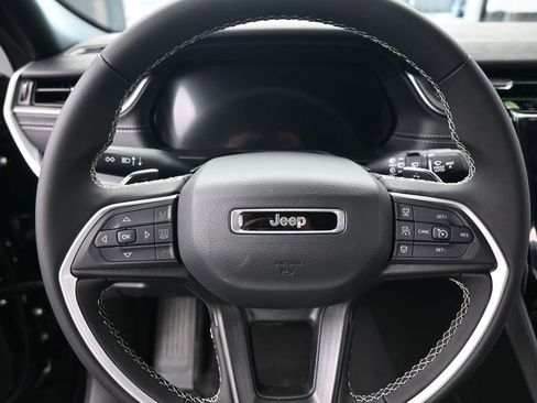 New 2026 Jeep Grand Cherokee L Laredo image 15