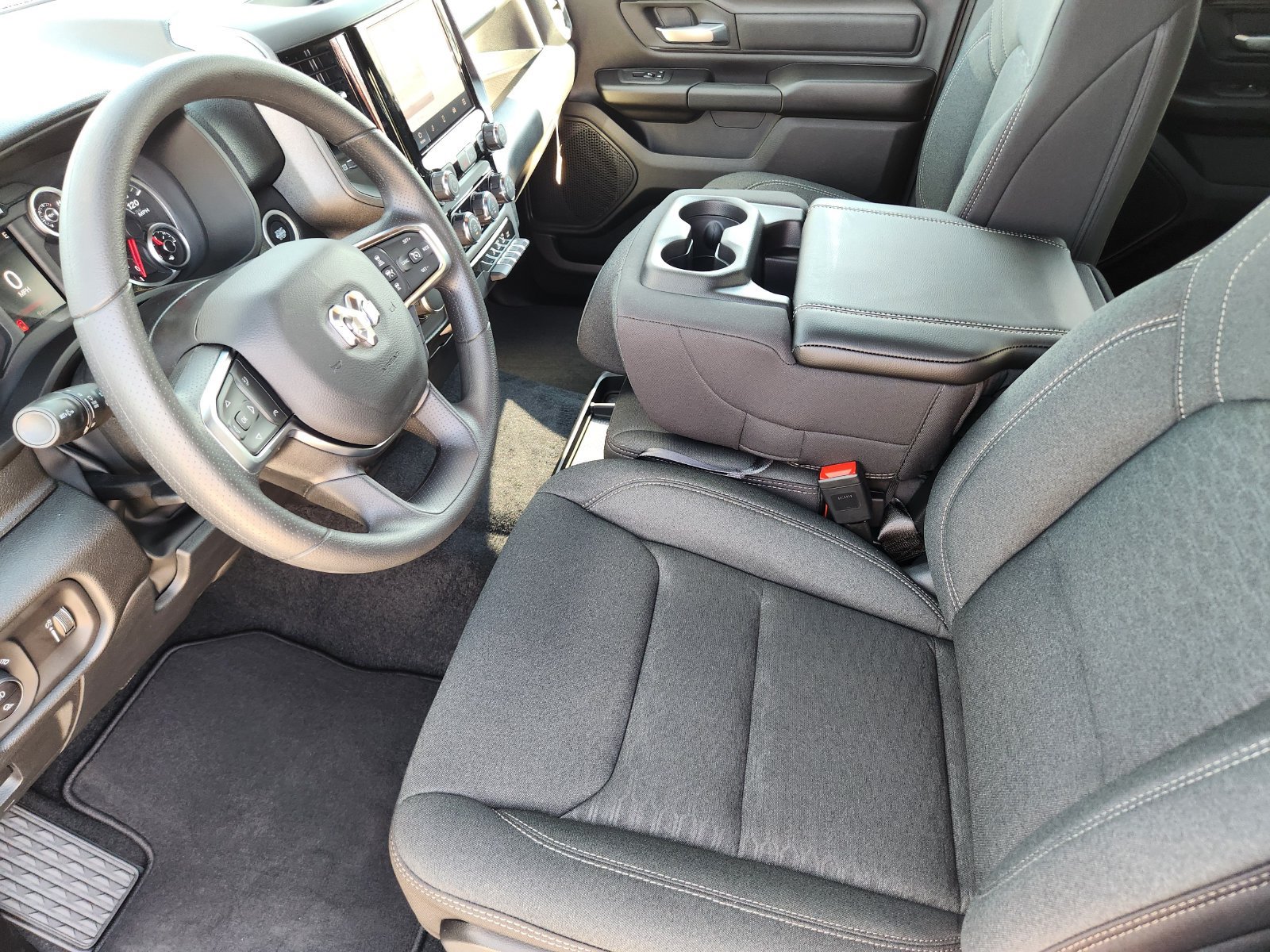 New 2027 RAM 1500 Express RWD image 12