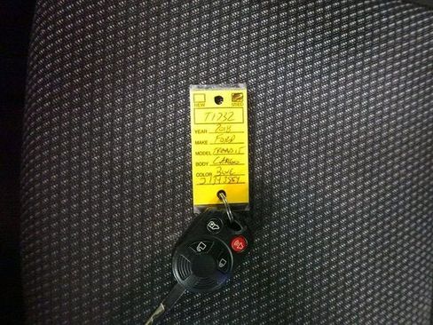 Used 2018 Ford Transit Connect XL image 28