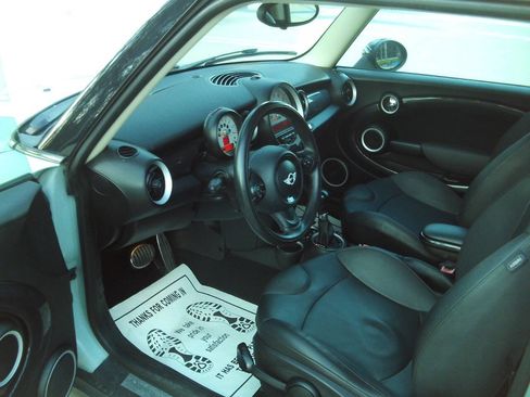 Used 2012 MINI Cooper S FWD image 8