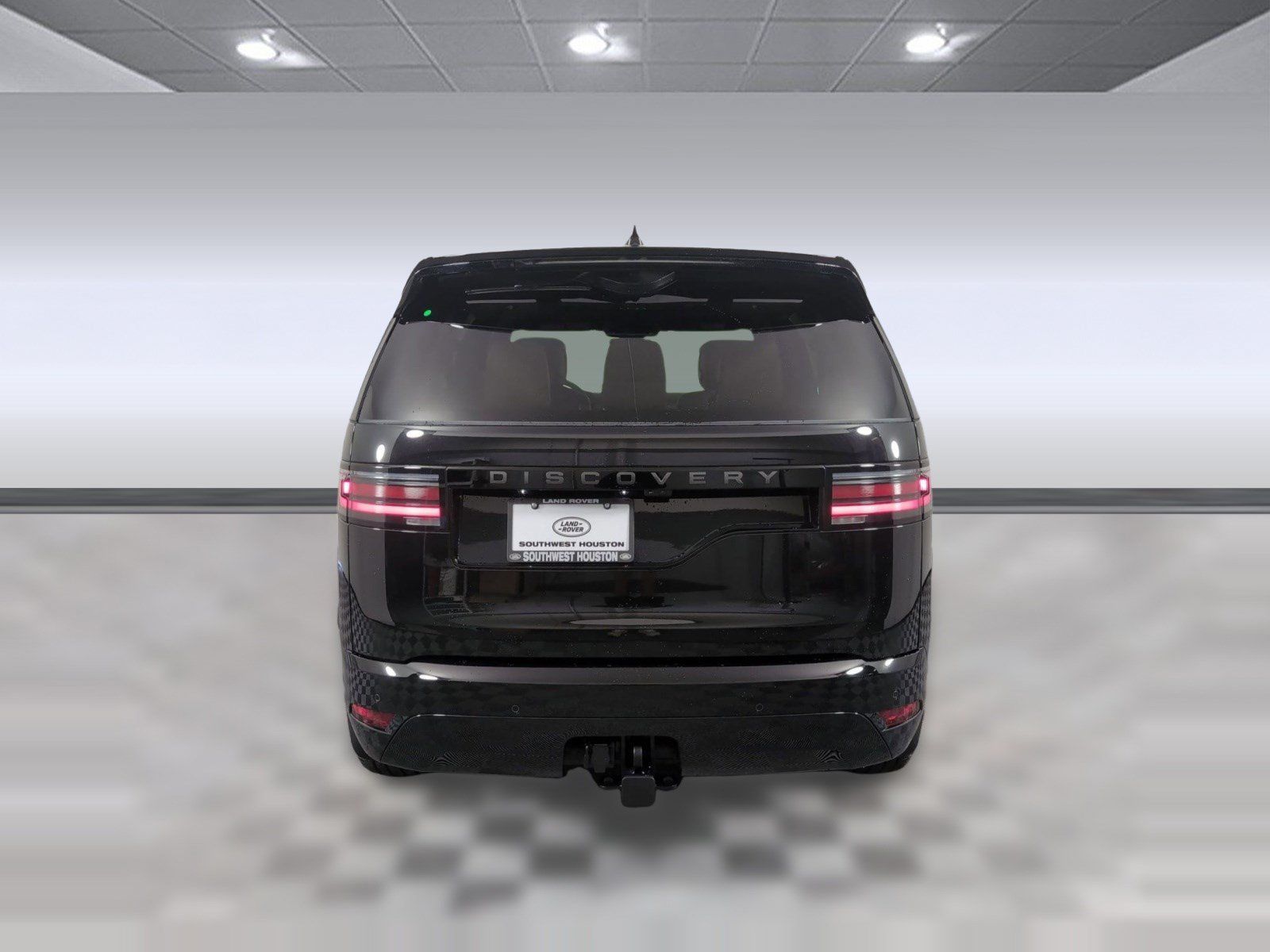 Used 2025 Land Rover Discovery Dynamic SE AWD/4WD image 10