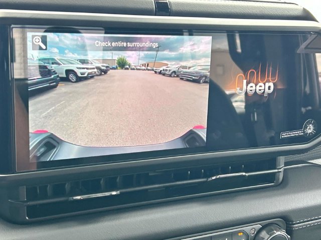 New 2026 Jeep Gladiator Rubicon w/ Steel Power Dome Hood Package AWD/4WD image 27