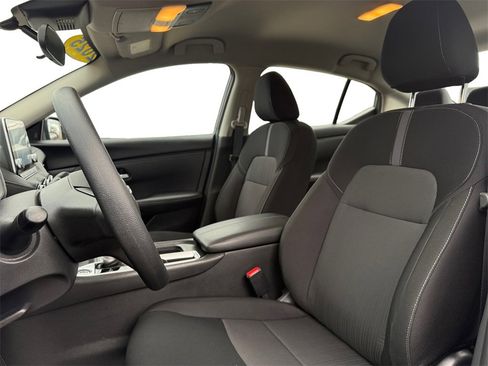 Certified 2025 Nissan Sentra SV image 9