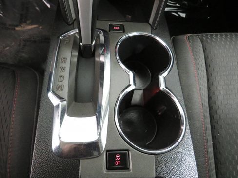 Used 2015 GMC Terrain SLE image 21