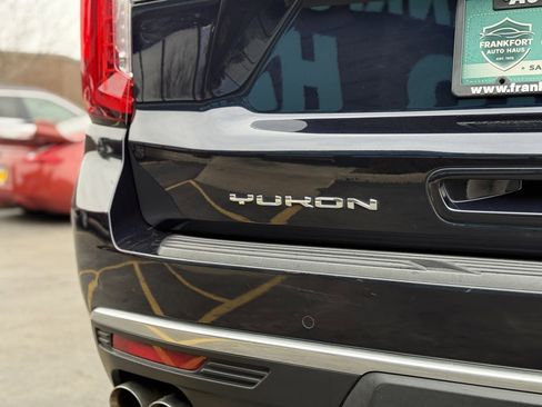 Used 2021 GMC Yukon XL Denali RWD image 12