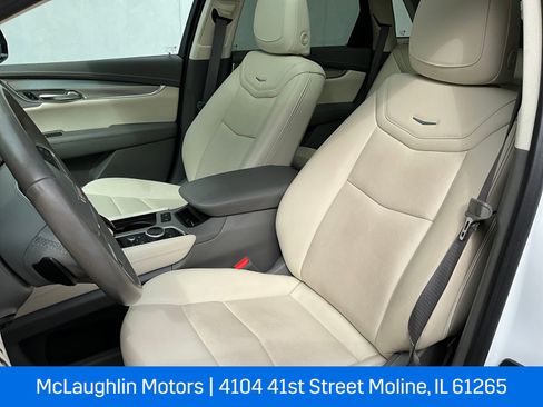 Certified 2023 Cadillac XT5 Premium Luxury image 9