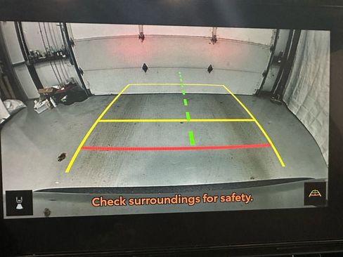 Used 2025 Toyota RAV4 XLE w/ Convenience Package image 37