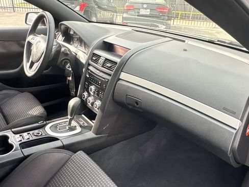 Used 2008 Pontiac G8 image 26