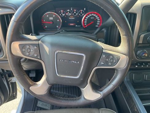 Used 2015 GMC Sierra 2500 Denali w/ Duramax Plus Package image 18