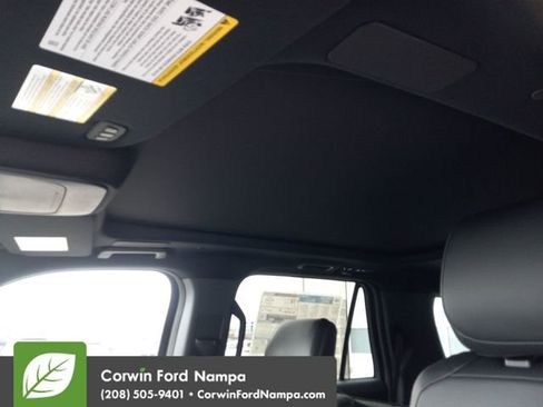 New 2025 Ford Expedition Platinum w/ Stealth Performance Package image 22