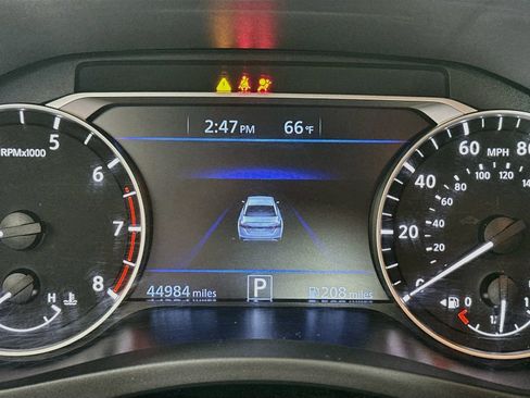 Used 2022 Nissan Altima 2.5 SR FWD image 12