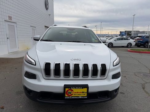 Used 2018 Jeep Cherokee Latitude image 9