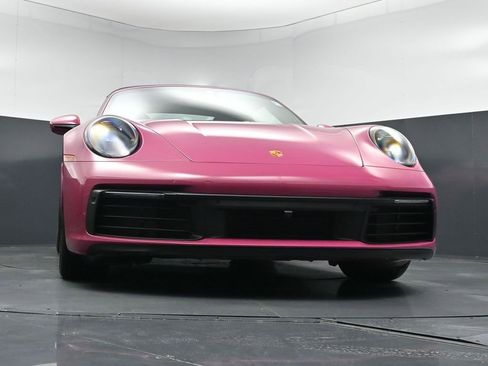 Certified 2024 Porsche 911 Targa 4S w/ Premium Package AWD/4WD image 27