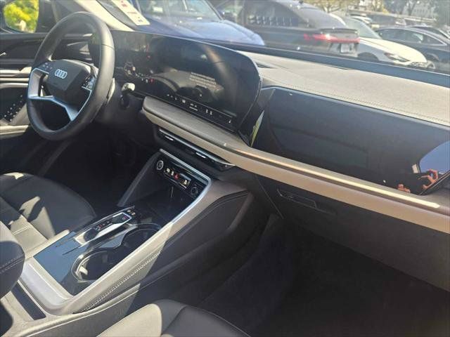 Used 2025 Audi Q5 Premium w/ Convenience Package AWD/4WD image 11